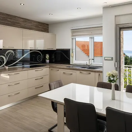 Luxury Apartment Mocca Podstrana Exterior photo