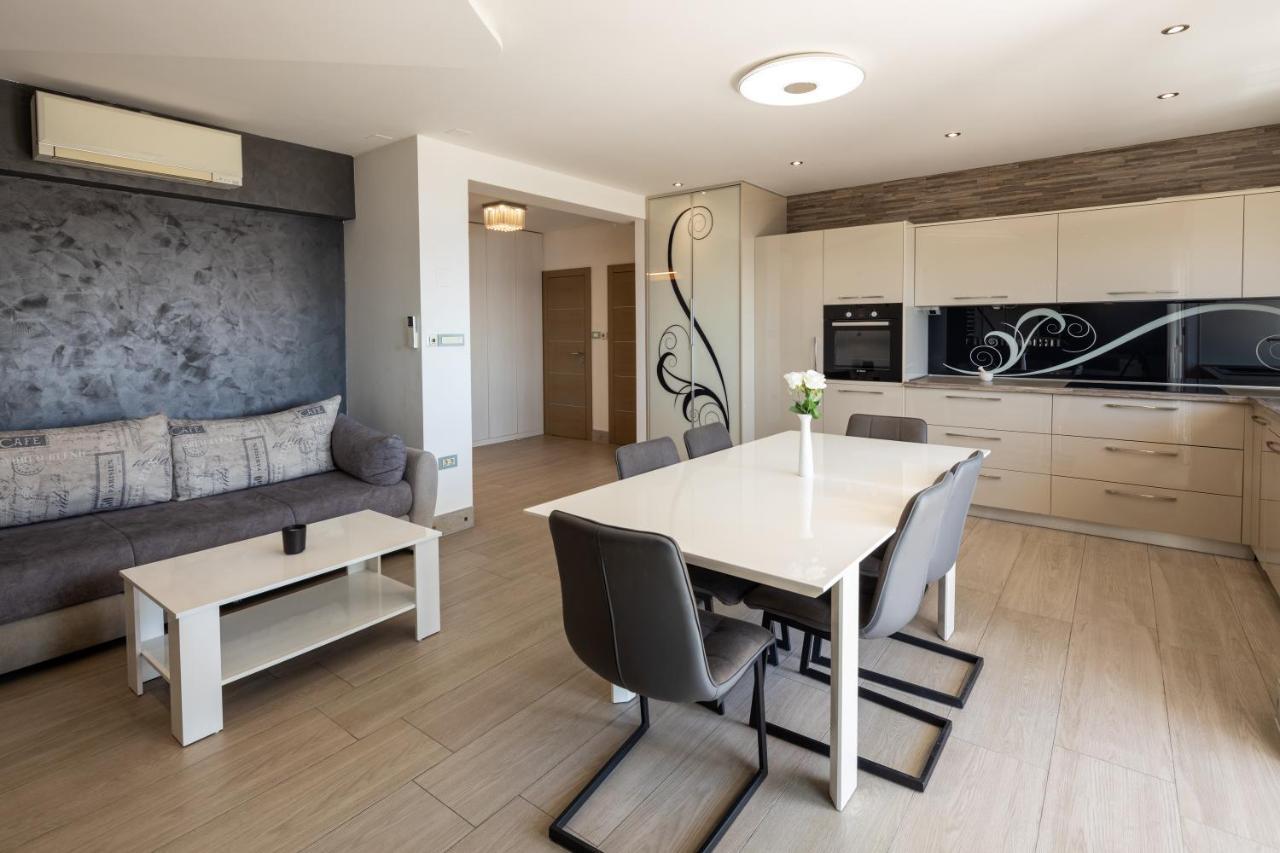 Apartment Luxury Mocca